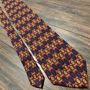Geometric silk neck tie preowned